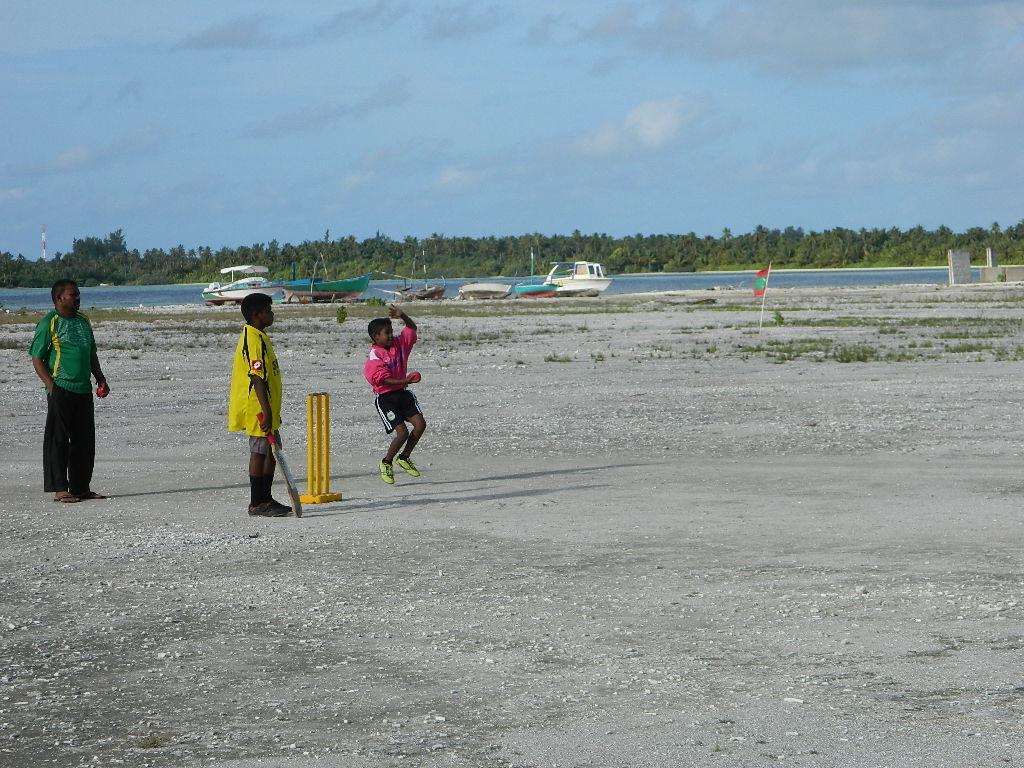 Cricket Maldives Kunahandhoo 2015
