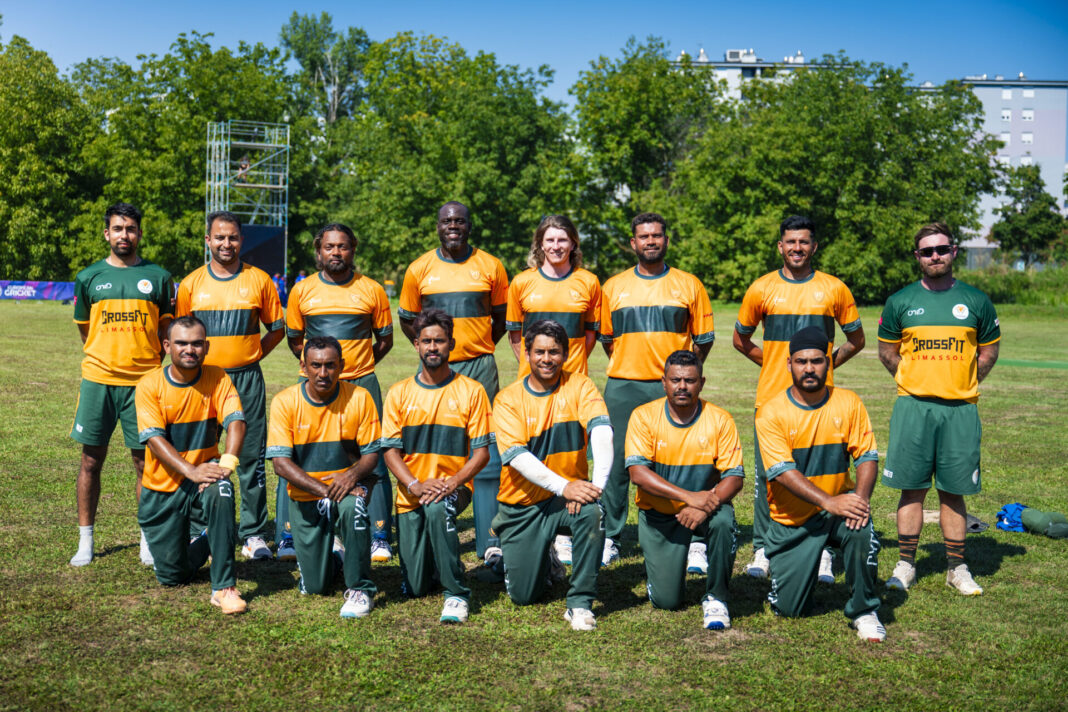 Cyprus Men's Team (Photo: Diana Oros, ECN)